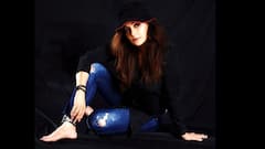 Ayesha Jhulka Birthday: 'খিলাড়ি' নায়িকা আয়েশা জুলকার এখনকার ছবি দেখেছেন? চিনতে পারবেন তো?