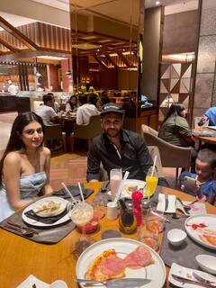 Dinda Marriage Anniversary: এক দুজে কে লিয়ে! স্ত্রীকে নিয়ে বিবাহবার্ষিকীর ডিনার সারলেন দিন্দা