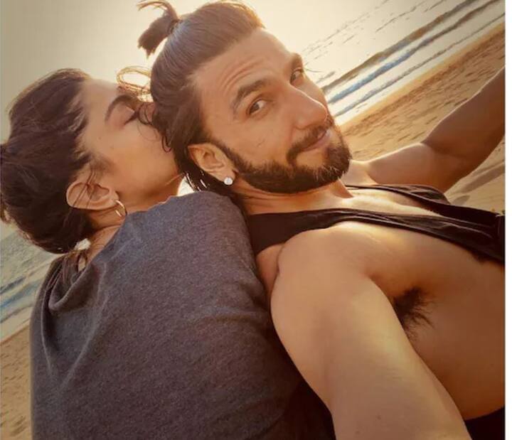 'ਪਠਾਨ' ਤੋਂ ਦੀਪਿਕਾ ਦਾ ਪਹਿਲਾ ਲੁੱਕ ਵੀ ਰਿਲੀਜ਼ ਹੋ ਗਿਆ ਹੈ, ਜਿਸ 'ਚ ਅਦਾਕਾਰਾ ਬੰਦੂਕ ਤਾਣਦੀ ਨਜ਼ਰ ਆ ਰਹੀ ਹੈ। ਇਹ ਫਿਲਮ ਅਗਲੇ ਸਾਲ 25 ਜਨਵਰੀ ਨੂੰ ਰਿਲੀਜ਼ ਹੋਵੇਗੀ।