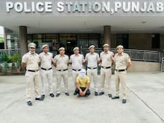 US में रहता था मालिक, नौकर ने डाला 10 करोड़ का डाका, गर्लफ्रेंड को कराई शॉपिंग तो खुल गई पोल