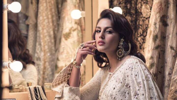 Huma Qureshi Birthday:  দিল্লিতে জন্ম হুমার। ছোট থেকেই অভিনেত্রী হতে চাইতেন হুমা।