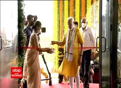 સાબર ડેરીમાં લોકાર્પણ પ્રસંગે મોદીએ કોને માસ્ક કાઢીને પોતાની સાથે આગળ આવવા કહ્યું? જુઓ વીડિયો