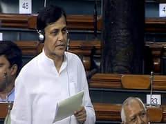 J&K | 2 Journalists Detained Under Safety Act This Year, Internet Services Completely Restored: Centre