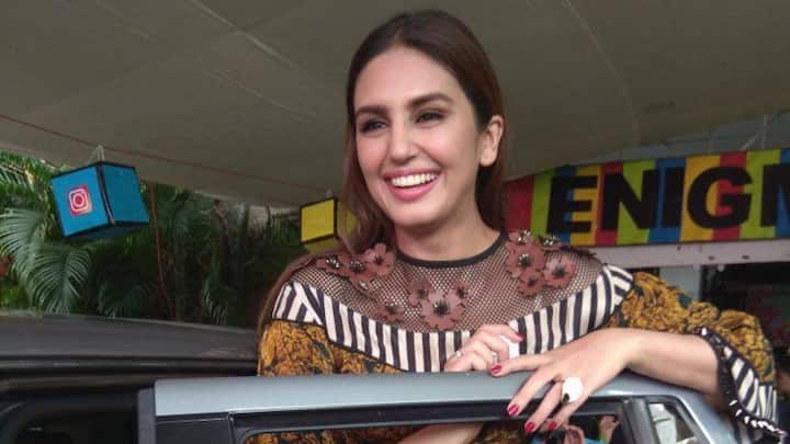 নাসিরুদ্দিন শাহ (Naseeruddin Shah), মাধুরী দিক্ষীত নেনে (Madhuri Dixit-Nene) ও অর্শদ ওয়ার্সি (Arshad Warsi)-র সঙ্গে কাজ করেছেন হুমা।