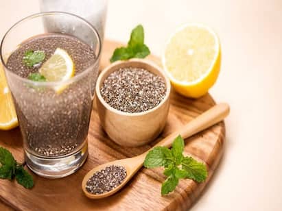 Benefits of Including Chia Seeds in Your Diet Chia Seed Benefits : அடேங்கப்பா..! சியா விதைகள்ல இவ்வளவு மருத்துவ பயன்கள் இருக்கா?