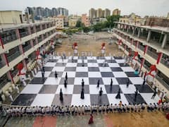 In Pics : बुद्धिबळ ऑलिम्पियाडचा उद्घाटन सोहळा, पंतप्रधान मोदींचा स्पेशल साऊथ इंडियन लूक, पाहा सोहळ्याचे खास फोटो