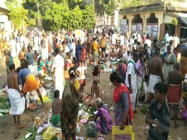 மயிலாடுதுறை மாவட்ட புண்ணிய ஸ்தல நீர்நிலைகளில் 2 ஆண்டுக்கு பிறகு ஆடி அமாவாசை வழிபாடு