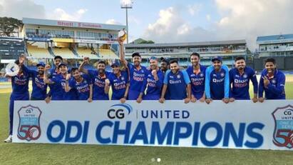 IND vs WI ODI Series: একই বছরে কোনও প্রতিপক্ষকে ওয়ান ডে সিরিজে দেশে ও দেশের বাইরে হোয়াইটওয়াশ করার সুযোগ ছিল ভারতের সামনে। আর তা কাজেও লাগাল টিম ইন্ডিয়া।