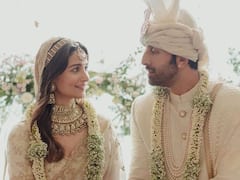 Ranbir Kapoor Net Worth: ਫ਼ਲਾਪ ਫ਼ਿਲਮਾਂ ਦਾ ਬਾਦਸ਼ਾਹ ਹੈ ਰਣਬੀਰ ਕਪੂਰ, ਫ਼ਿਰ ਵੀ ਐਕਟਰ ਕੋਲ ਹੈ ਕਰੋੜਾਂ ਦੀ ਜਾਇਦਾਦ, 1 ਮਹੀਨੇ ਦੀ ਕਮਾਈ 3 ਕਰੋੜ