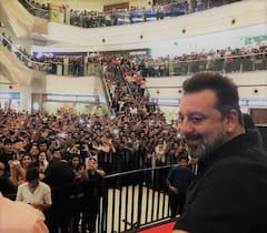 Sanjay Dutt Birthday: বিলাসবহুল বাড়ি থেকে দামি গাড়ি, সঞ্জয় দত্তের ঘড়ির শখও চমকে দেওয়ার মতো