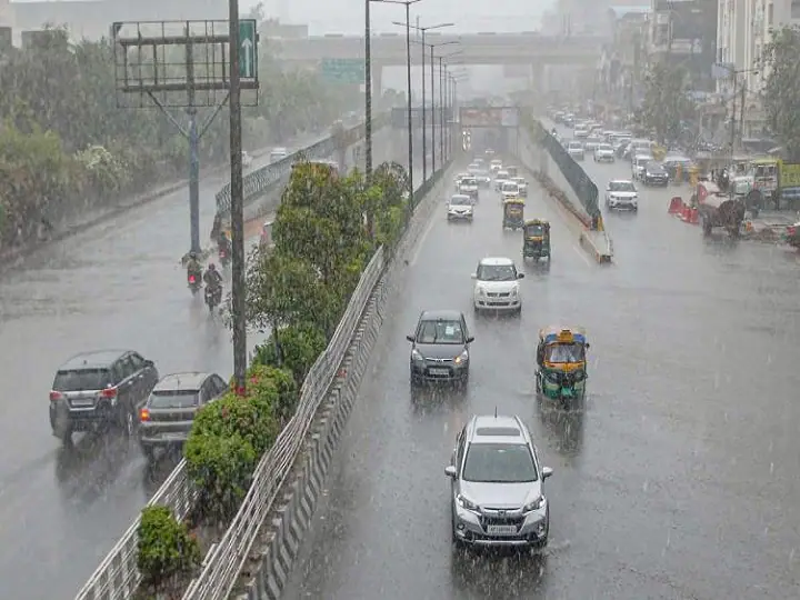 Monsoon Update: IMD alert for heavy rain in North India Punjab and Uttar Pradesh ਮੱਧ ਭਾਰਤ 'ਚ ਰੁਕੇ ਮਾਨਸੂਨ ਨੂੰ ਮਿਲਿਆ ਉੱਤਰੀ ਭਾਰਤ ਦਾ ਰਸਤਾ, ਅਗਲੇ 3 ਦਿਨਾਂ ਤੱਕ ਪੰਜਾਬ ਸਮੇਤ ਇਨ੍ਹਾਂ ਸੂਬਿਆਂ 'ਚ ਹੋਵੇਗੀ ਭਾਰੀ ਬਾਰਿਸ਼