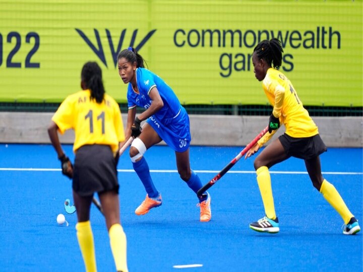 CWG 2022 Hockey: கானாவை பந்தாடிய இந்திய வீராங்கனைகள்...! 5-0 என்ற கணக்கில் அபார வெற்றி..!