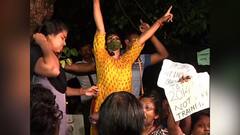 TET: 'দেখা না করে যাব না', অভিষেকের সঙ্গে সাক্ষাতের দাবিতে টেট-উত্তীর্ণদের বিক্ষোভ