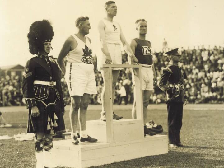 First Commonwealth Games brings concept of tiered podium an athletes village and volunteers Commonwealth Games: खेलों के आयोजन से लेकर मेडल सेरेमनी के पैटर्न तक, पहले कॉमनवेल्थ गेम्स ने बदल डाली थी कई सारी चीजें