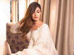 Rhea Chakraborty Photos: ముద్దుగా మైమరుపుగా మురిపిస్తోన్న రియా