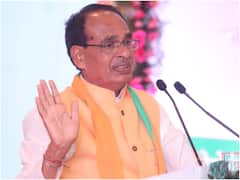 MP Loan Scheme: एमपी में अब 45 साल वाले भी ले सकेंगे लोन, 8वीं पास को भी मिलेगी सुविधा, जानें – क्या है योजना