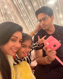 Anupamaa Photos: ‘कपाड़ियाज’ की इन फोटोज को देख आप भी यही कहेंगे कितने क्‍यूट लग रहे साथ में