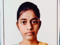 Student Suicide Case: 18 साल की छात्रा ने घर की खराब आर्थिक स्थिति देख की आत्महत्या, भावुक करने वाला सुसाइड नोट बरामद