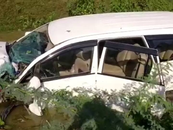 Banda Road Accident: बांदा में भीषण सड़क हादसा, कार-टेम्पो की टक्कर में 6 लोगों की मौत, CM योगी ने जताया दु:ख Banda Road Accident 6 killed in Innova tempo collision CM Yogi adityanath expressed grief Banda Road Accident: बांदा में भीषण सड़क हादसा, कार-टेम्पो की टक्कर में 6 लोगों की मौत, CM योगी ने जताया दु:ख