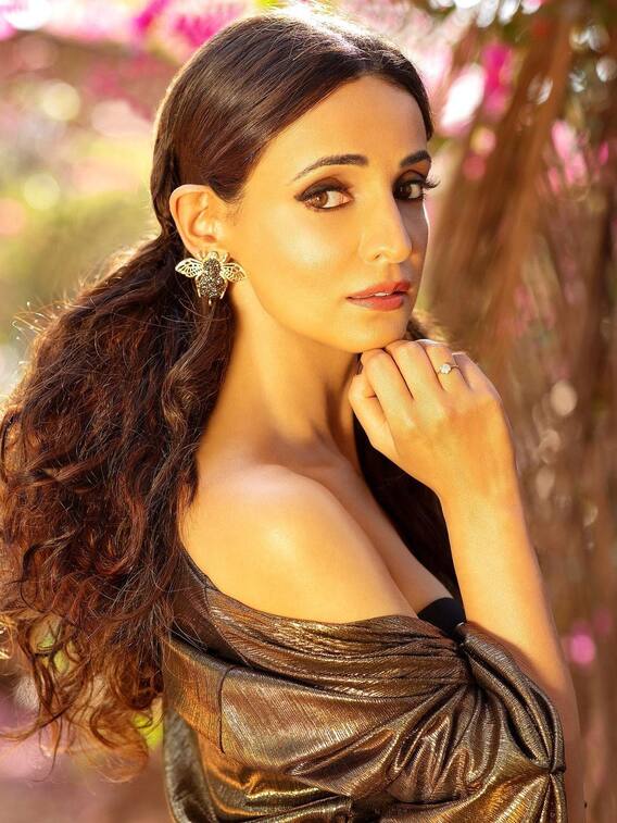 सनाया ईरानी की ये 10 खूबसूरत तस्वीरें