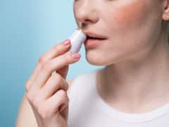 Healthy Lips: మీ పెదవులు పేలవంగా కనిపిస్తున్నాయా? ఇదిగో పరిష్కారం