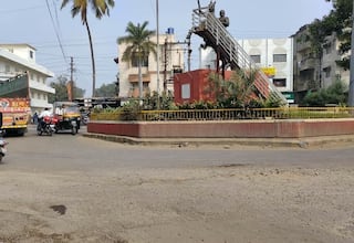 CM Eknath Shinde Nashik : मुख्यमंत्री नाशिक दौरा : एका रात्रीत मालेगावचे रस्ते 'चकाचक', तर मनपा दालनही झाले रंगबेरंगी 