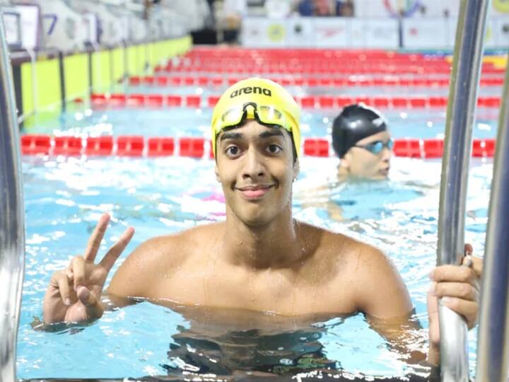 Commonwealth Games 2022 Srihari Nataraj qualifies for Mens 100m Backstroke Semi Finals CWG 2022: நீச்சல் போட்டியில் அரையிறுதிக்கு தகுதி பெற்ற இந்திய வீரர்..! தங்கம் வெல்வாரா ஸ்ரீஹரி..?