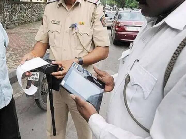 Challaned For Driving Without Sufficient Fuel, Kerala Man slapped with unusual challan Challan: बाइक में कम पेट्रोल होने पर ट्रैफिक पुलिस ने ठोका जुर्माना, जानें क्या है नियम, क्या ये चालान सही है