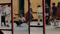 Viral Video: ਪੁਲਿਸ ਨੇ ਸ਼ਰੇਆਮ ਇਸ ਵਿਅਕਤੀ ਨਾਲ ਕੀਤਾ ਅਜਿਹਾ ਸਲੂਕ, ਵੀਡੀਓ ਵਾਇਰਲ ਹੋਣ ਤੋਂ ਬਾਅਦ ਕੀਤੀ ਗਈ ਇਹ ਕਾਰਵਾਈ