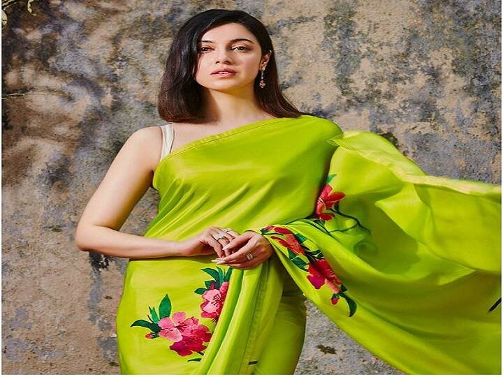 Divya Khosla Pics: દિવ્યા ખોસલા સોશિયલ મીડિયા પર ઘણી એક્ટિવ રહે છે. તેણે ગ્રીન સાડીમાં તેની ખૂબ જ સુંદર તસવીરો શેર કરી છે.