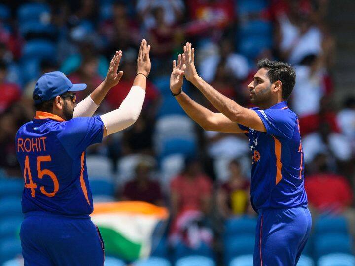 IND vs WI : भारत आणि वेस्ट इंडीजमध्ये सुरु टी20 मालिकेत पहिल्या सामन्यात मिळवलेल्या विजयाने भारताने मालिकेत 1-0 ची आघाडी घेतली आहे. सामन्यात भारताचा दिनेश कार्तिक सामनावीर ठरला.