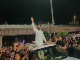 Eknath shinde : मध्यरात्री मुख्यमंत्र्यांचं मालेगावात जंगी स्वागत, आज नुकसानग्रस्त भागाच्या दौऱ्याचा दुसरा दिवस