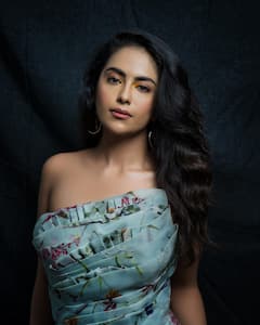 लहंगा-चोली पहन Avika Gor ने चलाया अपने हुस्न का जादू, ग्लैमरस तस्वीरें वायरल