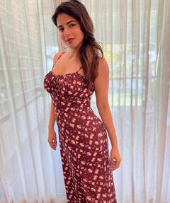 Iswarya menon: ஹே சாக்லேட் பேபி நானே... நடிகை ஐஸ்வர்யா மேனனின் போட்டோஸ்!