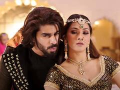 Zameer Siddiqui के साथ नम्रता मल्ला का बेपरवाह अंदाज़, वायरल वीडियो देख दंग हुए फैंस