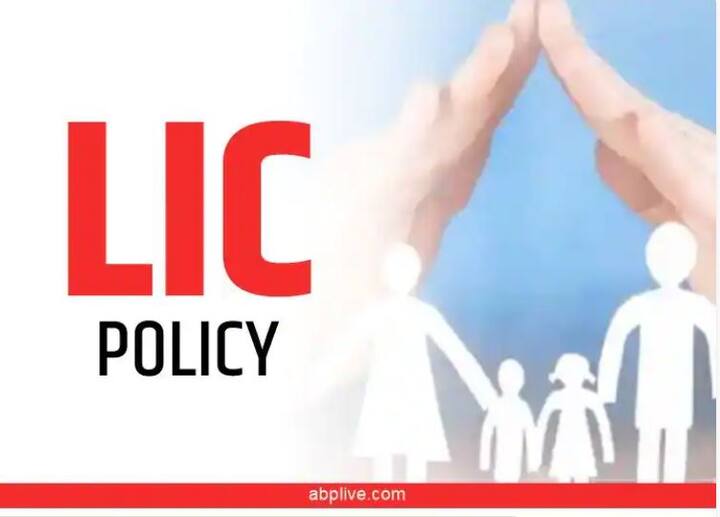 self/policies पर क्लिक करते ही आपको एलआईसी रिन्यूअल की डेट दिखेगी. फिर pay premium पर क्लिक करके पैसे जमा कर सकते हैं. इसके अलावा आप Phonepe, Paytm, गूगल पे आदि जैसे पेमेंट ऐप के जरिए भी LIC प्रीमियम जमा कर सकते हैं.