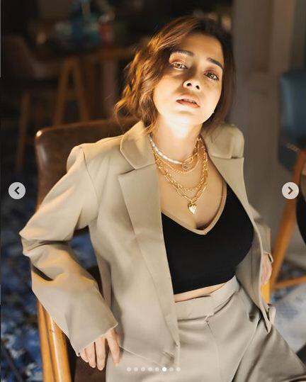 ਇਹ ਤਸਵੀਰਾਂ ਟੀਨਾ ਦੱਤਾ ਨੇ ਖੁਦ ਸੋਸ਼ਲ ਮੀਡੀਆ 'ਤੇ ਸ਼ੇਅਰ ਕੀਤੀਆਂ ਹਨ। ਟੀਨਾ ਨੇ ਜਿਵੇਂ ਹੀ ਇਹ ਤਸਵੀਰਾਂ ਸੋਸ਼ਲ ਮੀਡੀਆ 'ਤੇ ਸ਼ੇਅਰ ਕੀਤੀਆਂ ਤਾਂ ਪ੍ਰਸ਼ੰਸਕਾਂ ਨੇ ਅਦਾਕਾਰਾ ਦੇ ਇਸ ਲੁੱਕ ਦੀ ਲਗਾਤਾਰ ਤਾਰੀਫ ਕਰਨੀ ਸ਼ੁਰੂ ਕਰ ਦਿੱਤੀ।