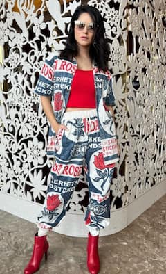 Actress Sunny Leone : சன்னி லியோனேவின் அழகான சமீபத்திய புகைப்படங்கள் !