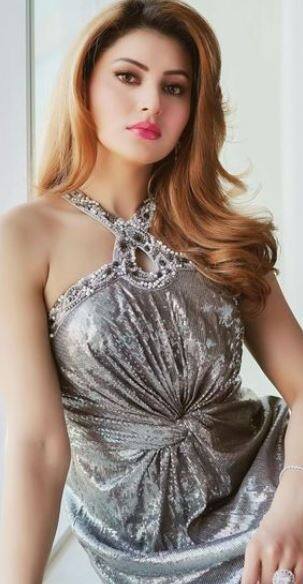 Urvashi Rautela pics : ਬੈਕਲੇਸ ਡ੍ਰੈੱਸ ਵਿੱਚ ਸ਼ਾਈਨ ਕਰਦੀ ਨਜ਼ਰ ਆਈ ਉਰਵਸ਼ੀ ਰੌਤੇਲਾ