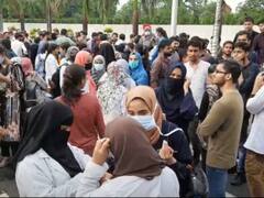 Aligarh News: AMU में नेहरू मेडिकल कॉलेज की जूनियर महिला डॉक्टरों ने किया VC आवास का घेराव, रखी ये मांग