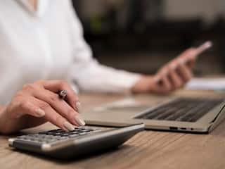 ITR Filing Deadline : નાણા મંત્રાલયે ITR  ફાઇલ કરવાની તારીખ લંબાવી, હવે કંપનીઓ કઈ તારીખ સુધીમાં રિટર્ન ફાઇલ કરી શકશે?