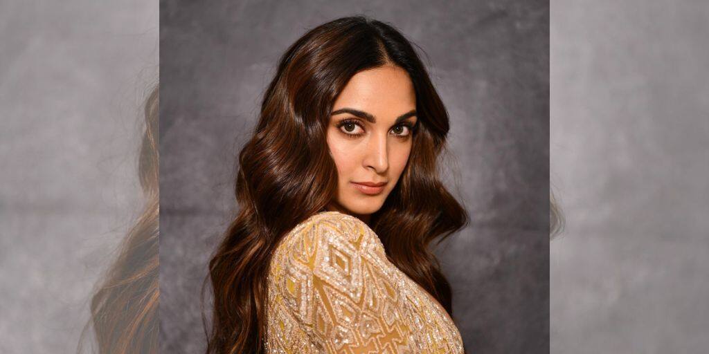 Happy Birthday Kiara Advani: Take A Look At the actress's Most Successful Films Happy Birthday Kiara Advani: ৩০-এ পা কিয়ারা আডবাণীর, এক ঝলকে তাঁর সফল সিনেমাগুলি