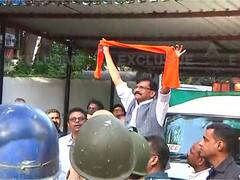 ED Detain Sanjay Raut : संजय राऊत ईडीच्या ताब्यात, 9 तासांच्या चौकशीनंतर कारवाई