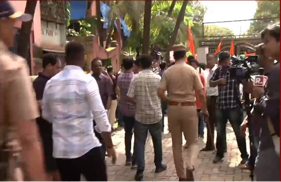 ED की कार्रवाई के खिलाफ संजय राउत के घर के बाहर समर्थकों ने किया हंगामा | Sanjay Raut ED Raid