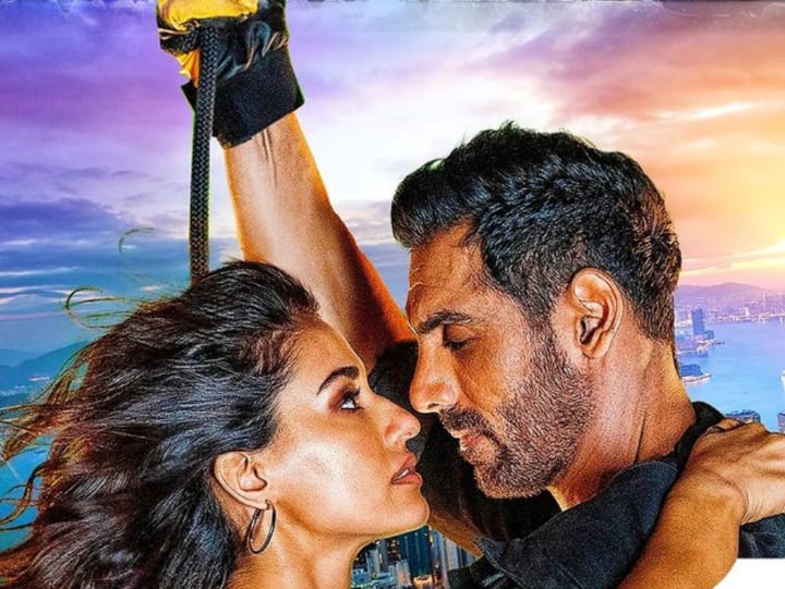 Ek Villain Returns Box Office Collection: जॉन-अर्जुन की फिल्म का दूसरे दिन हाल रहा कुछ ऐसा, किया इतना बिजनेस Ek Villain Returns Box Office Collection day 2 john abraham arjun kapoor disha patani tara sutaria Ek Villain Returns Box Office Collection: जॉन-अर्जुन की फिल्म का दूसरे दिन हाल रहा कुछ ऐसा, किया इतना बिजनेस