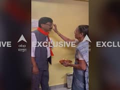 राऊतांना ताब्यात घेतल्यानंतर आई भावूक, ईडीने ताब्यात घेण्याआधी केलं औक्षण