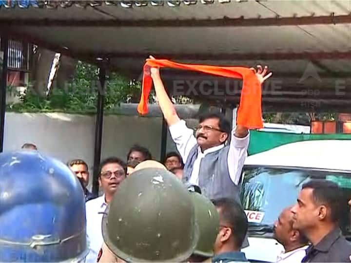 संजय राऊतांना ताब्यात घेतल्यानंतर शिवसैनिक आक्रमक झाला आहे. त्यामुळे मुंबई पोलिसांनी मोठा बंदोबस्त तैनात केला आहे.