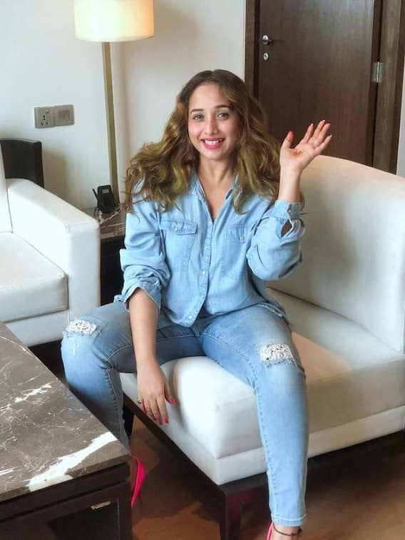 रानी चटर्जी की नेटवर्थ सुन उड़ जाएंगे आपके होश