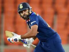 IND vs WI: ਭਾਰਤ-ਵਿੰਡੀਜ਼ ਟੀ-20 ਮੈਚਾਂ 'ਚ ਇਨ੍ਹਾਂ ਪੰਜ ਖਿਡਾਰੀਆਂ ਨੇ ਬਣਾਈਆਂ ਸਭ ਤੋਂ ਵੱਧ ਦੌੜਾਂ, ਟਾਪ 'ਤੇ ਰੋਹਿਤ ਸ਼ਰਮਾ