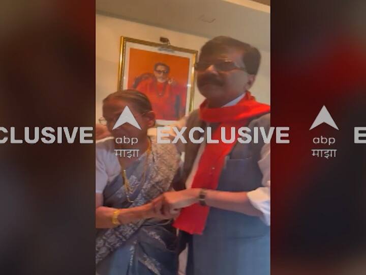 ईडीचे अधिकारी त्यांना घेऊन जात असताना राऊत यांच्या आई त्यांना खिडकीत येऊन पाहत होत्या.